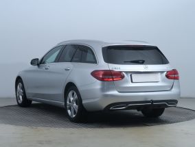 Mercedes-Benz C - 2015