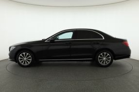 Mercedes-Benz E - 2017