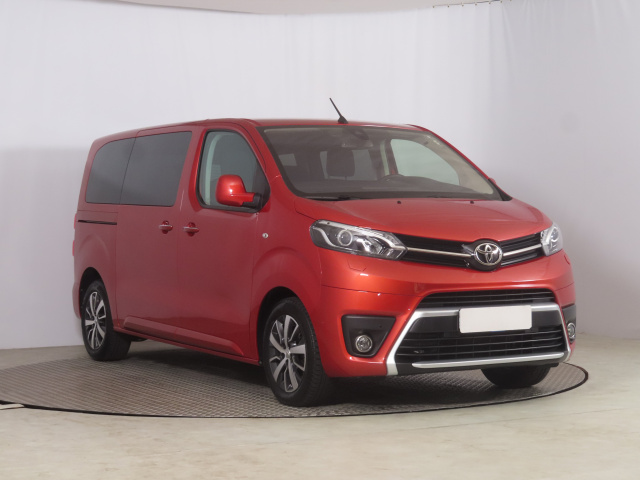 Toyota Proace Verso 2023