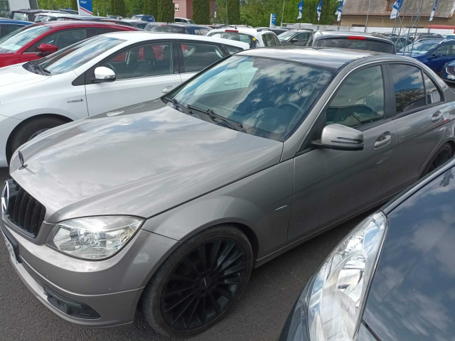 Mercedes-Benz C 2009