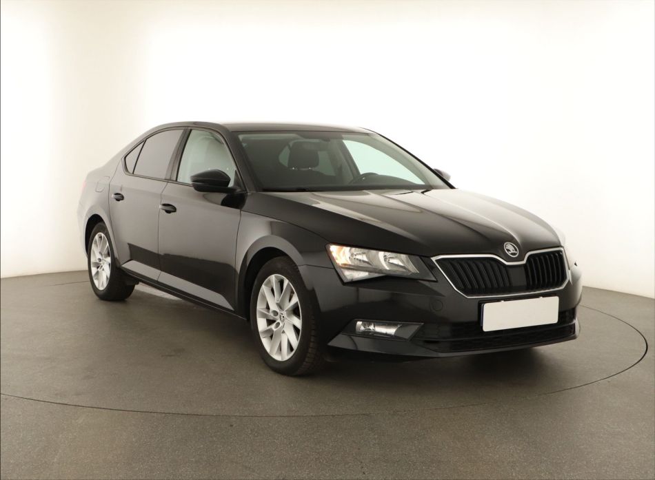 Skoda Superb - 2018