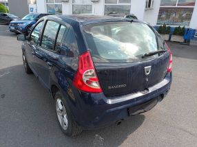 Dacia Sandero - 2012