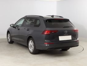 Volkswagen Golf - 2024