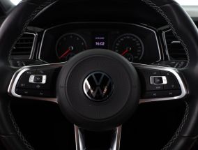 Volkswagen T-Roc - 2021