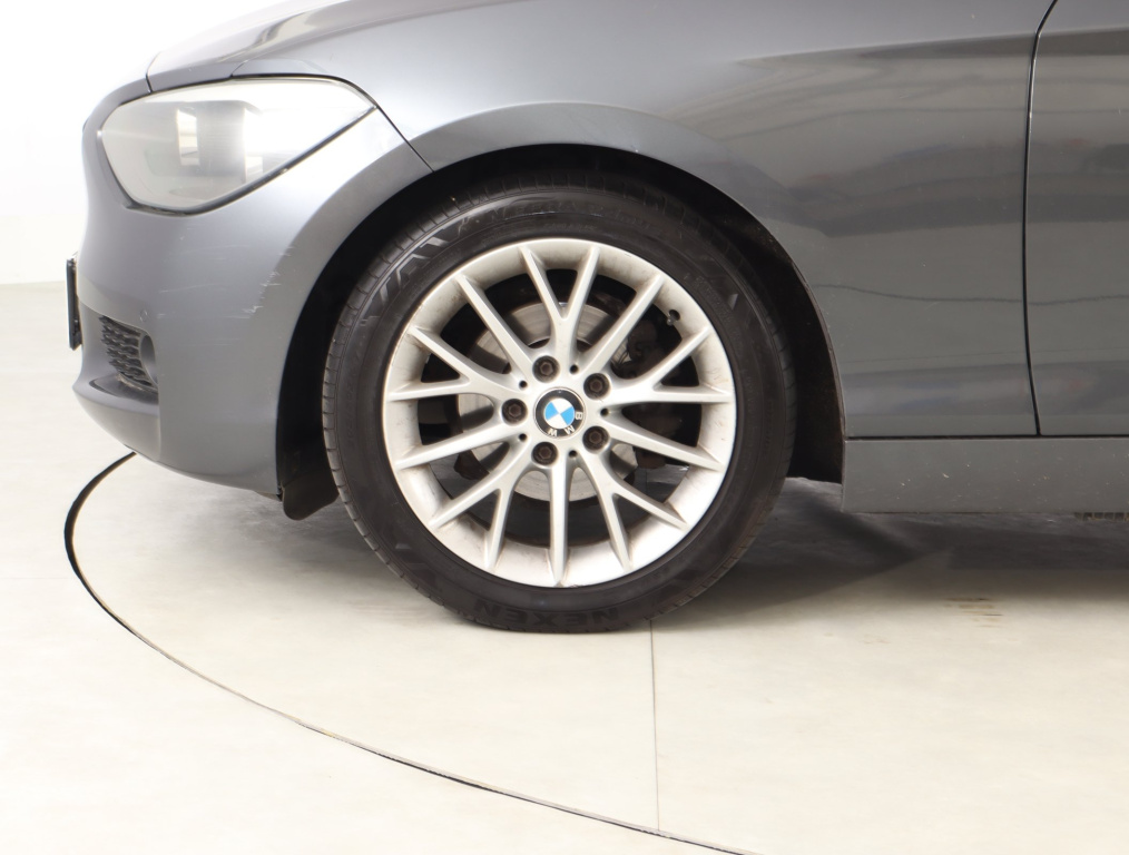 BMW 1