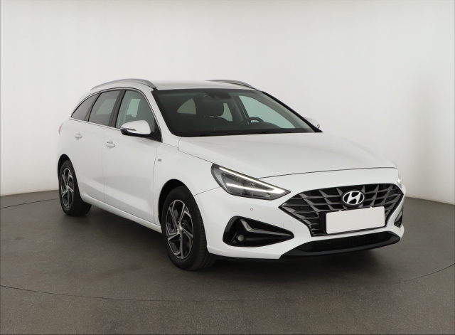 Hyundai i30 2021