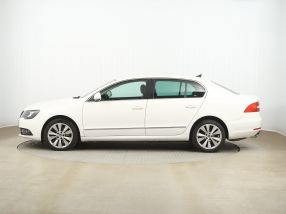 Skoda Superb - 2013
