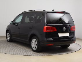 Volkswagen Touran - 2011