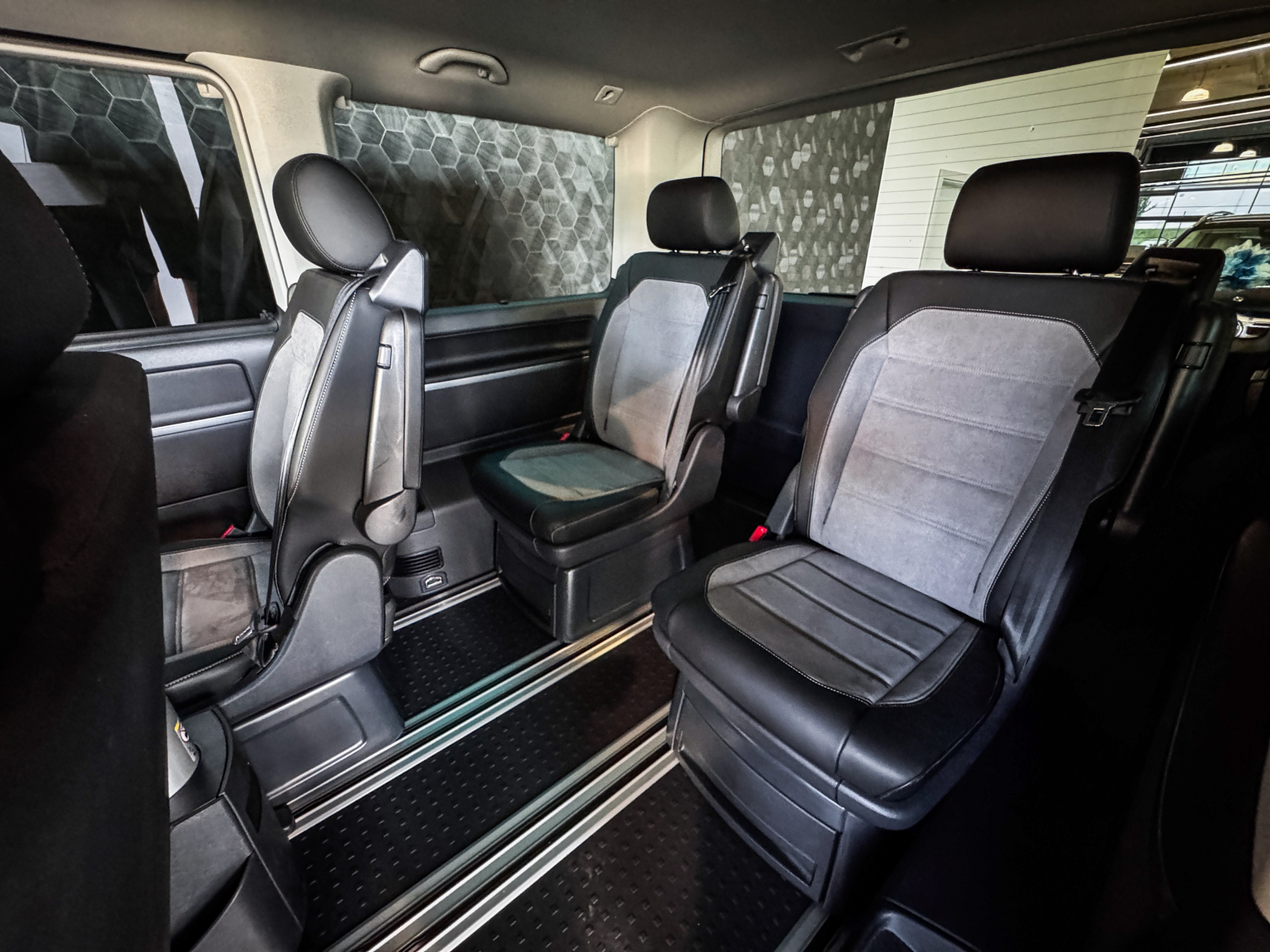 Volkswagen Multivan - 2024