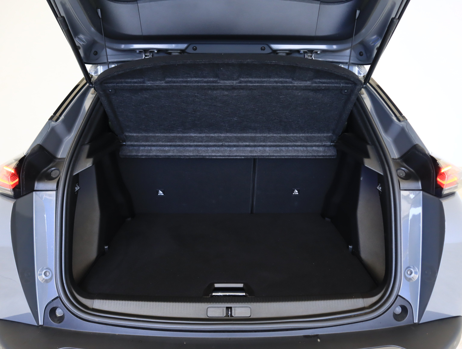 Peugeot 2008 - 2024