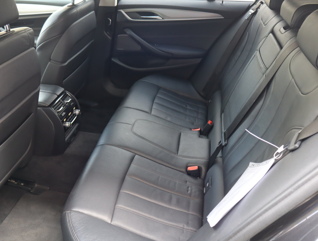 BMW 5
