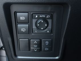 Toyota Land Cruiser - 2021