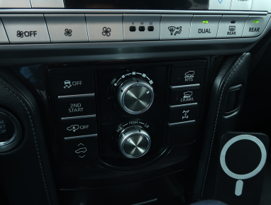 Toyota Land Cruiser - 2021