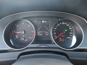 Volkswagen Passat - 2020
