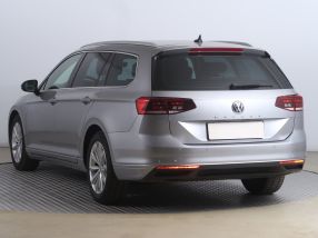 Volkswagen Passat - 2020