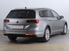 Volkswagen Passat - 2020