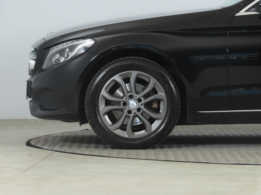 Mercedes-Benz C