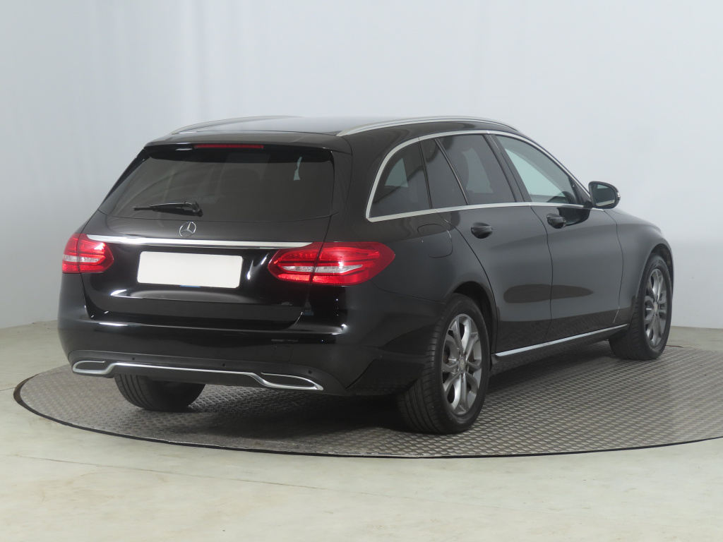 Mercedes-Benz C
