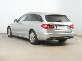 Mercedes-Benz C - 2018
