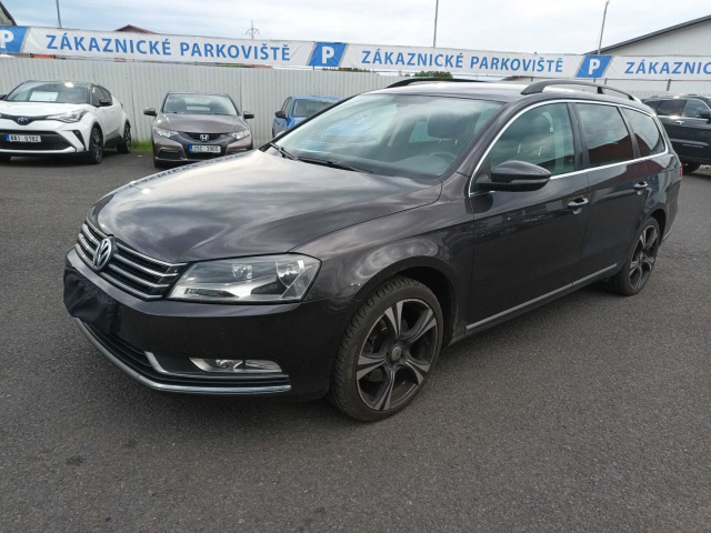 Volkswagen Passat 2011