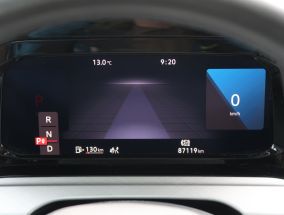 Volkswagen Golf - 2022