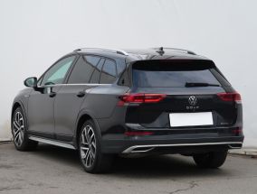 Volkswagen Golf - 2022