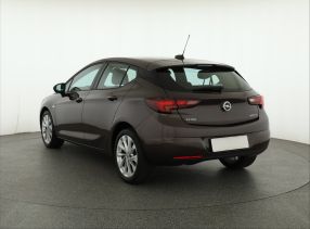 Opel Astra - 2018