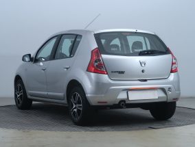 Dacia Sandero - 2010