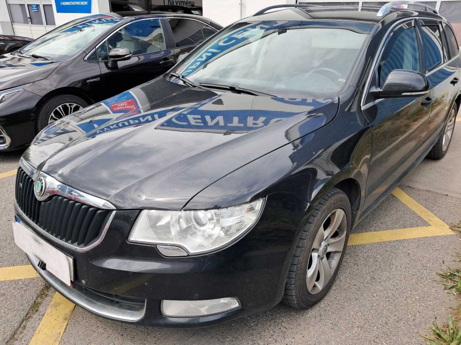 Skoda Superb - 2011