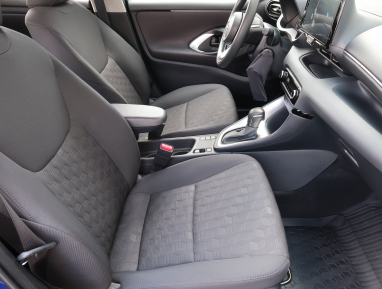 Toyota Yaris - 2024