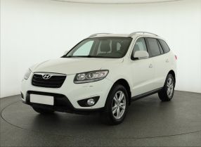 Hyundai Santa Fe - 2010
