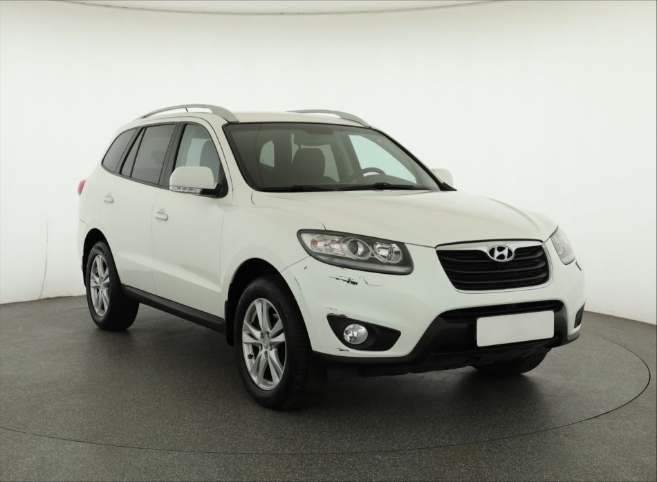 Hyundai Santa Fe - 2010