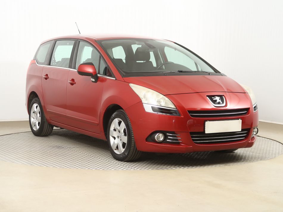 Peugeot 5008 - 2010