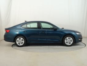 Škoda Octavia - 2021
