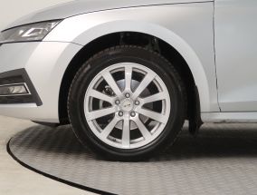 Škoda Octavia - 2020
