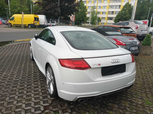 Audi TTS 2015