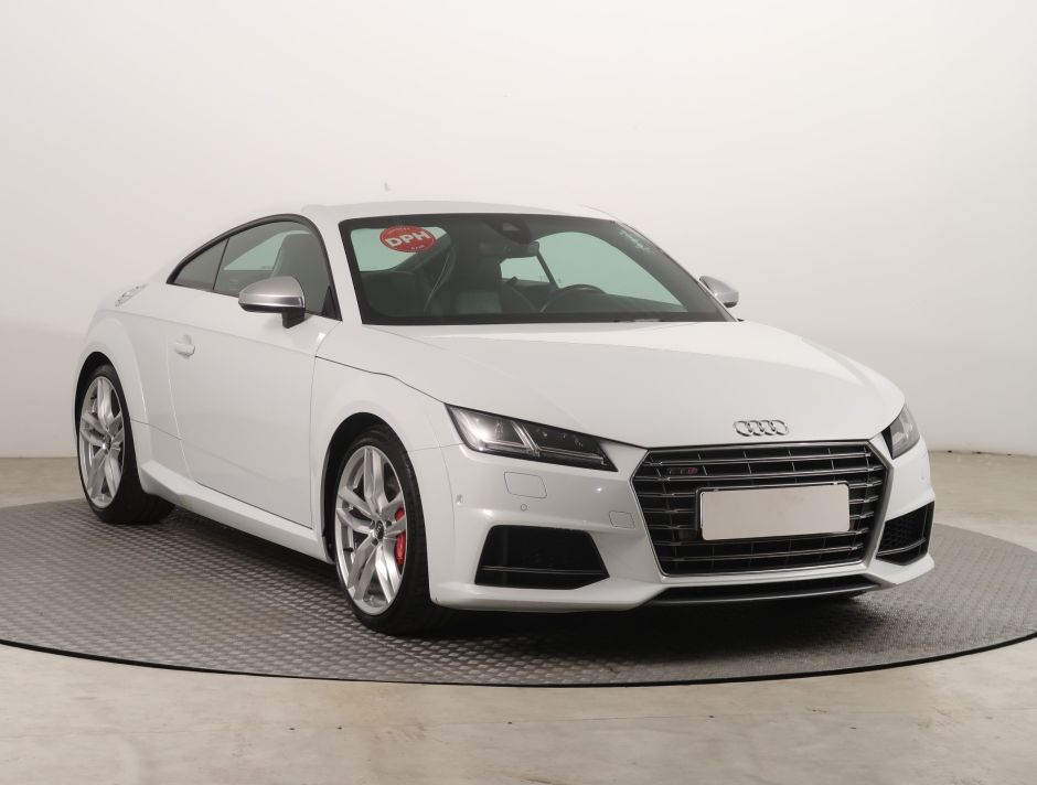 Audi TTS - 2015