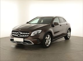 Mercedes-Benz GLA - 2018