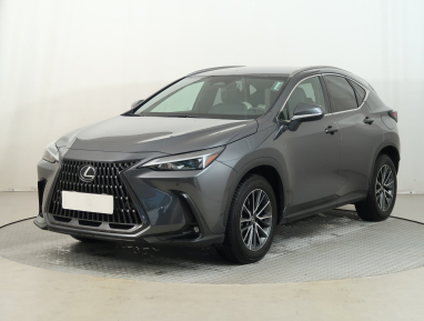 Lexus NX - 2023