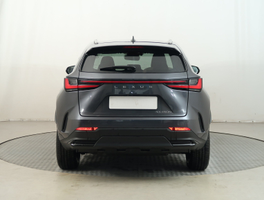 Lexus NX - 2023