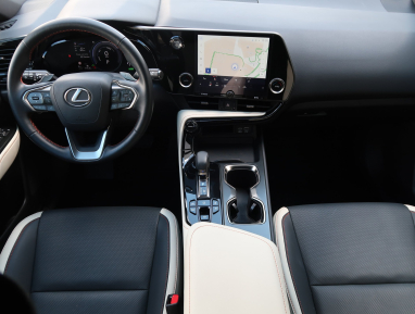 Lexus NX - 2023