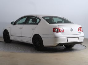 Volkswagen Passat - 2007