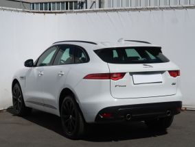 Jaguar F-Pace - 2016