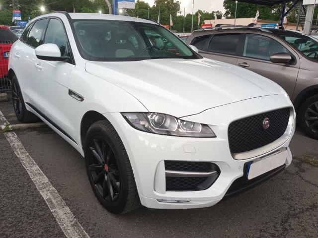 Jaguar F-Pace 2016