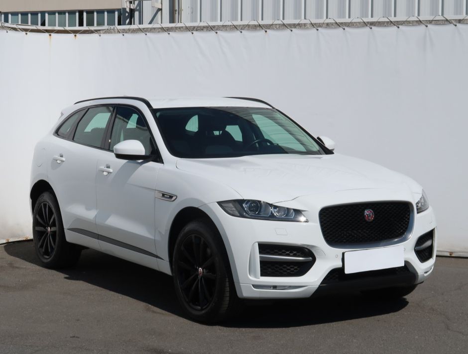 Jaguar F-Pace - 2016
