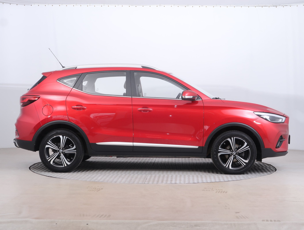 MG ZS SUV
