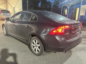 Volvo S60 - 2012