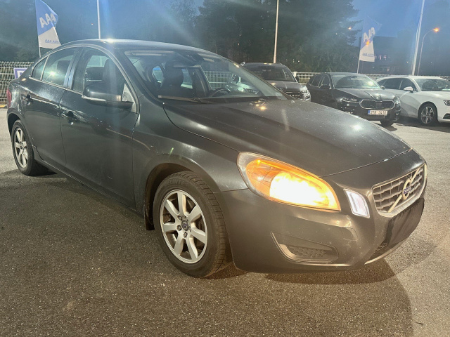 Volvo S60 2012
