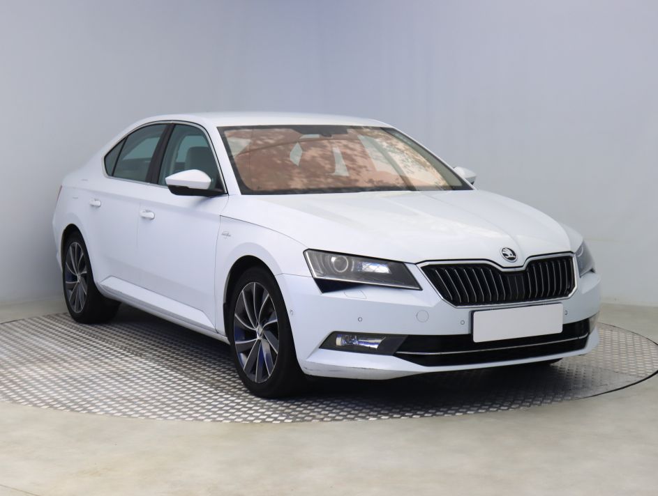 Skoda Superb - 2016