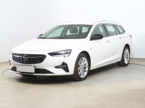 Opel Insignia - 2021